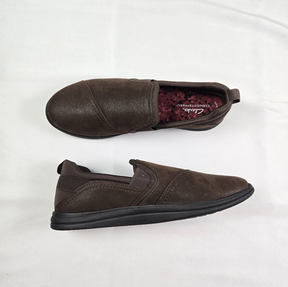 NWT Breeze Dawn Brown Clarks Cloudsteppers Loafers Size 10